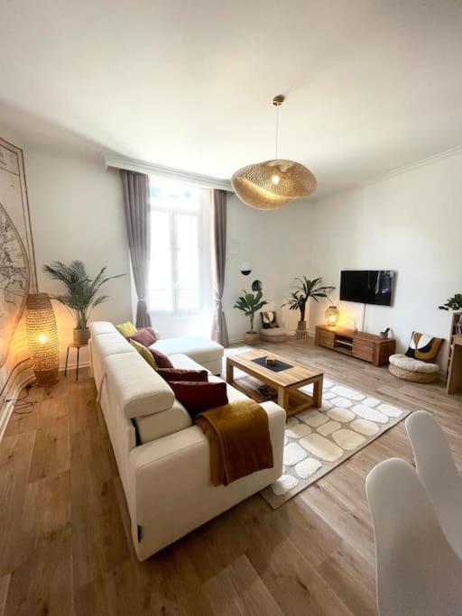 Apartmán L'Echappee Chic Au Coeur De Valence Valence  Exteriér fotografie