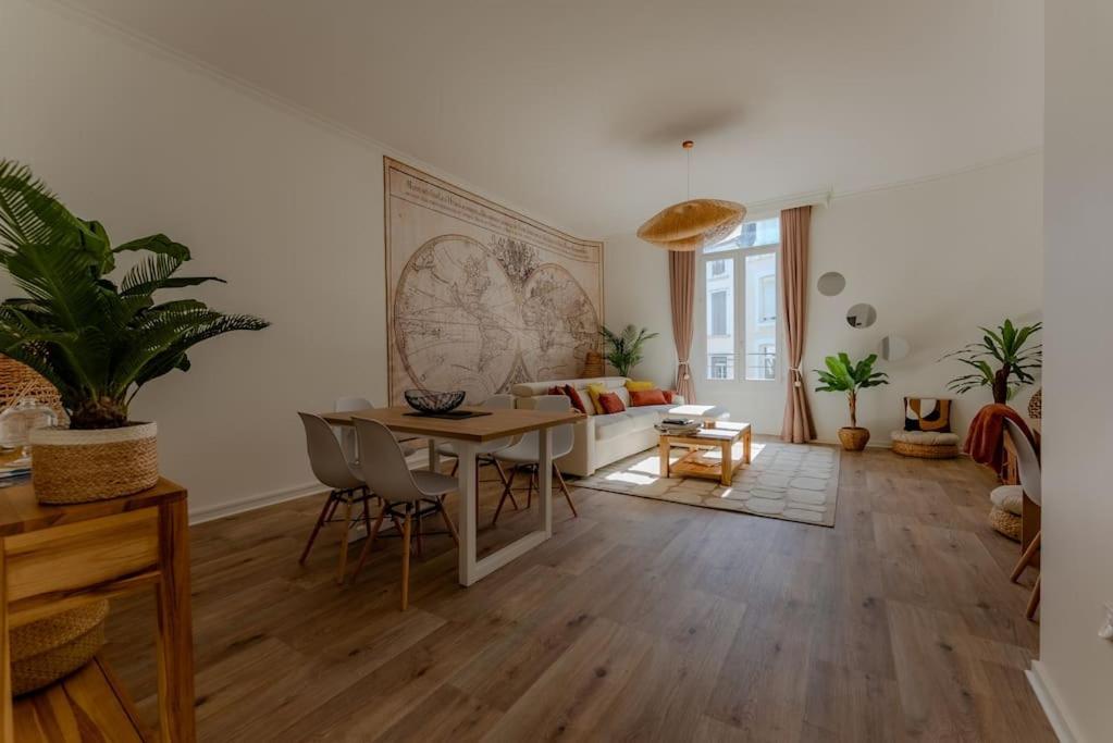 Apartmán L'Echappee Chic Au Coeur De Valence Valence  Exteriér fotografie