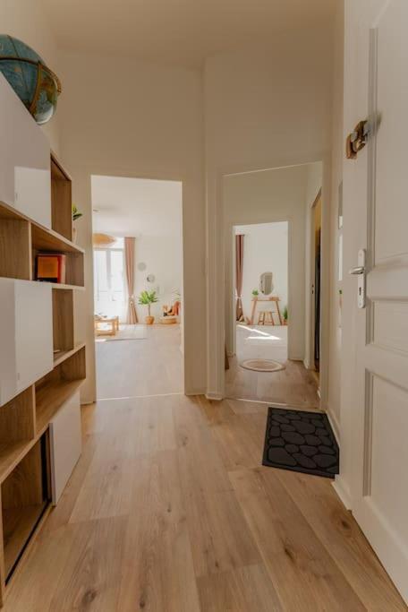Apartmán L'Echappee Chic Au Coeur De Valence Valence  Exteriér fotografie